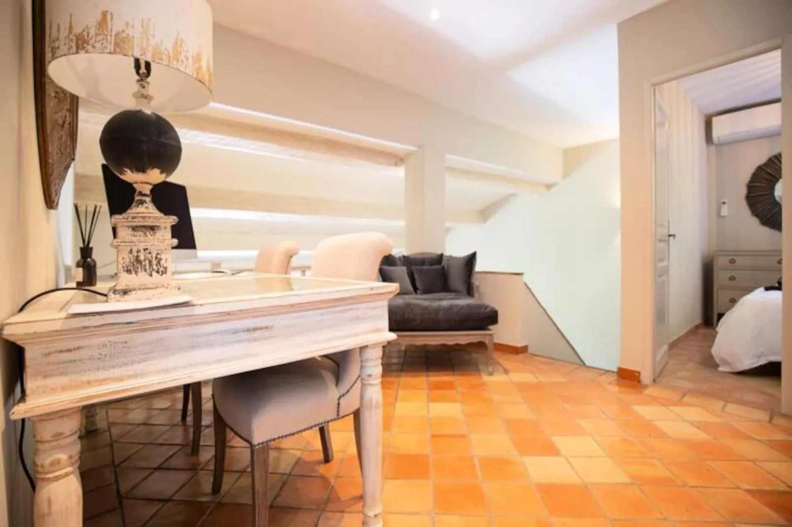 Villa 10 Pers Piscine Priv&eacute;e Pr&egrave;s De Saint-tropez-Image-tags.