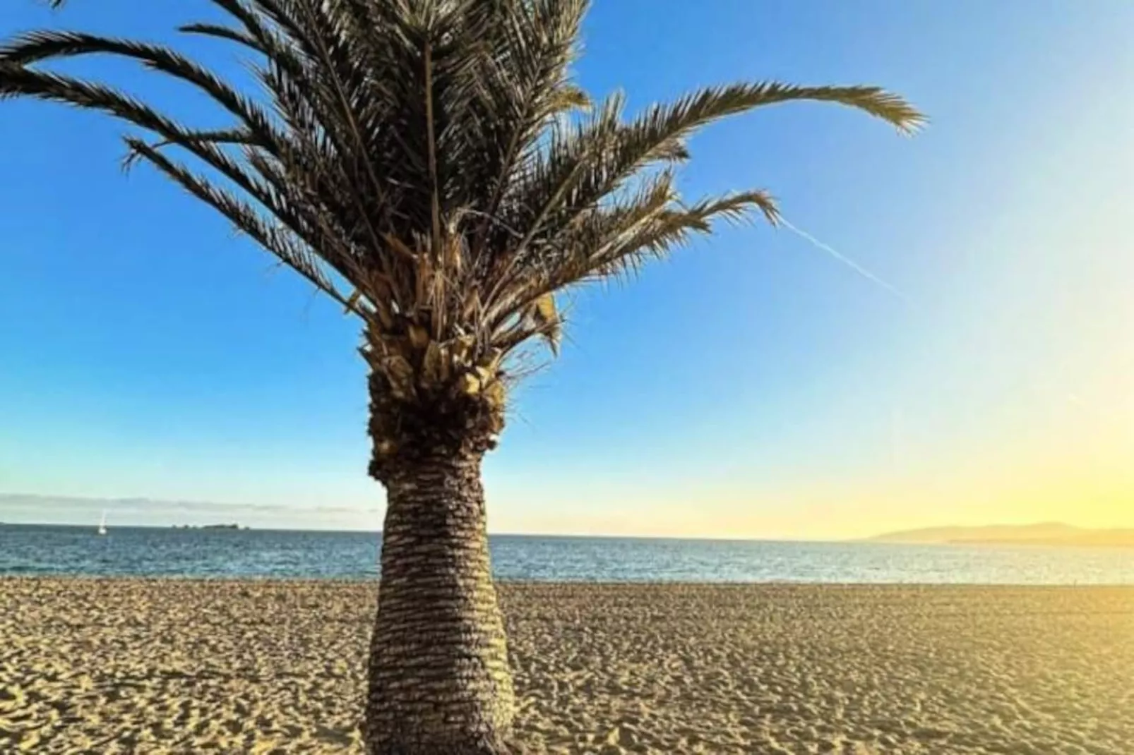 Appartement 4pers - Acc&egrave;s Direct &agrave; La Plage/ Fr&eacute;jus-Image-tags.