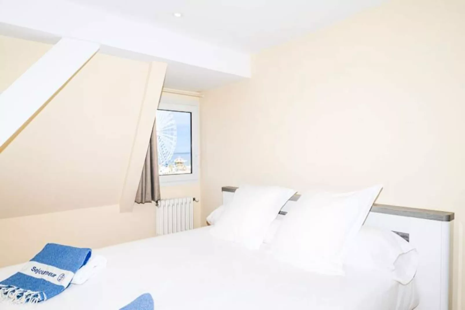 Somptueuse Demeure Arcachonnaise De Caract&egrave;re Avec Acc&egrave;s Direct &agrave; La Plage-Image-tags.