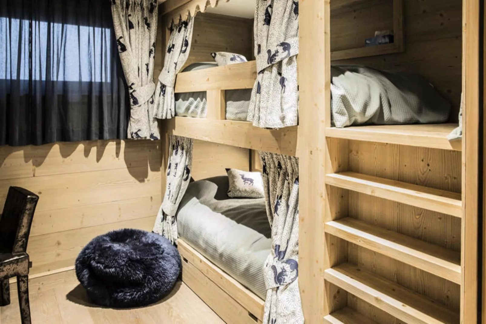 Résidence Explorer Meleze-Exterior in summer