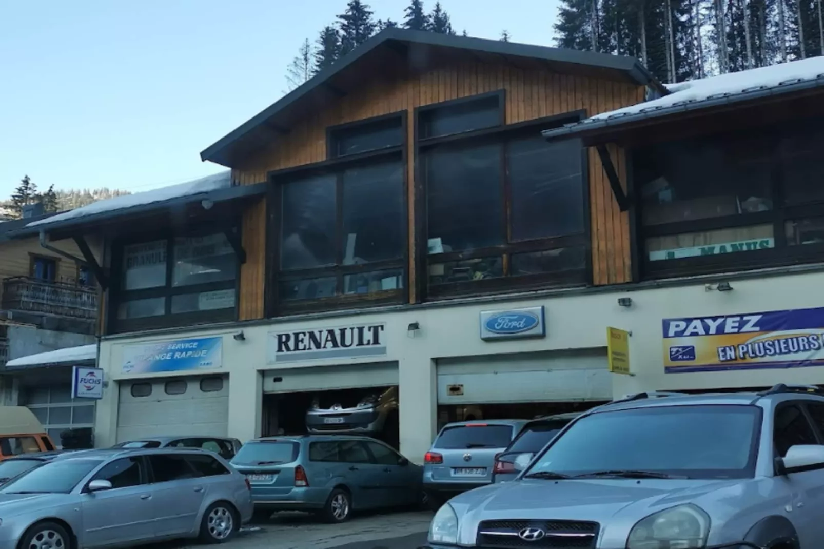 Résidence Le Perce-neige-Außenbereich Sommer