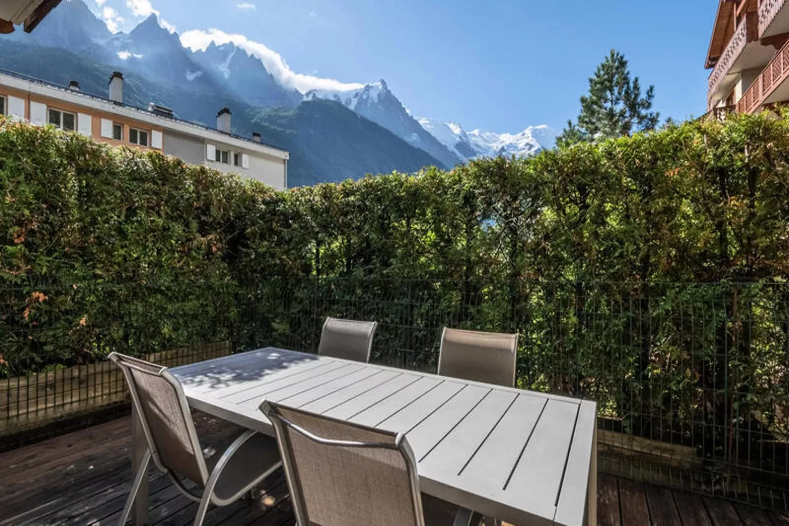 Chalets Du Savoy-Terrace balcony