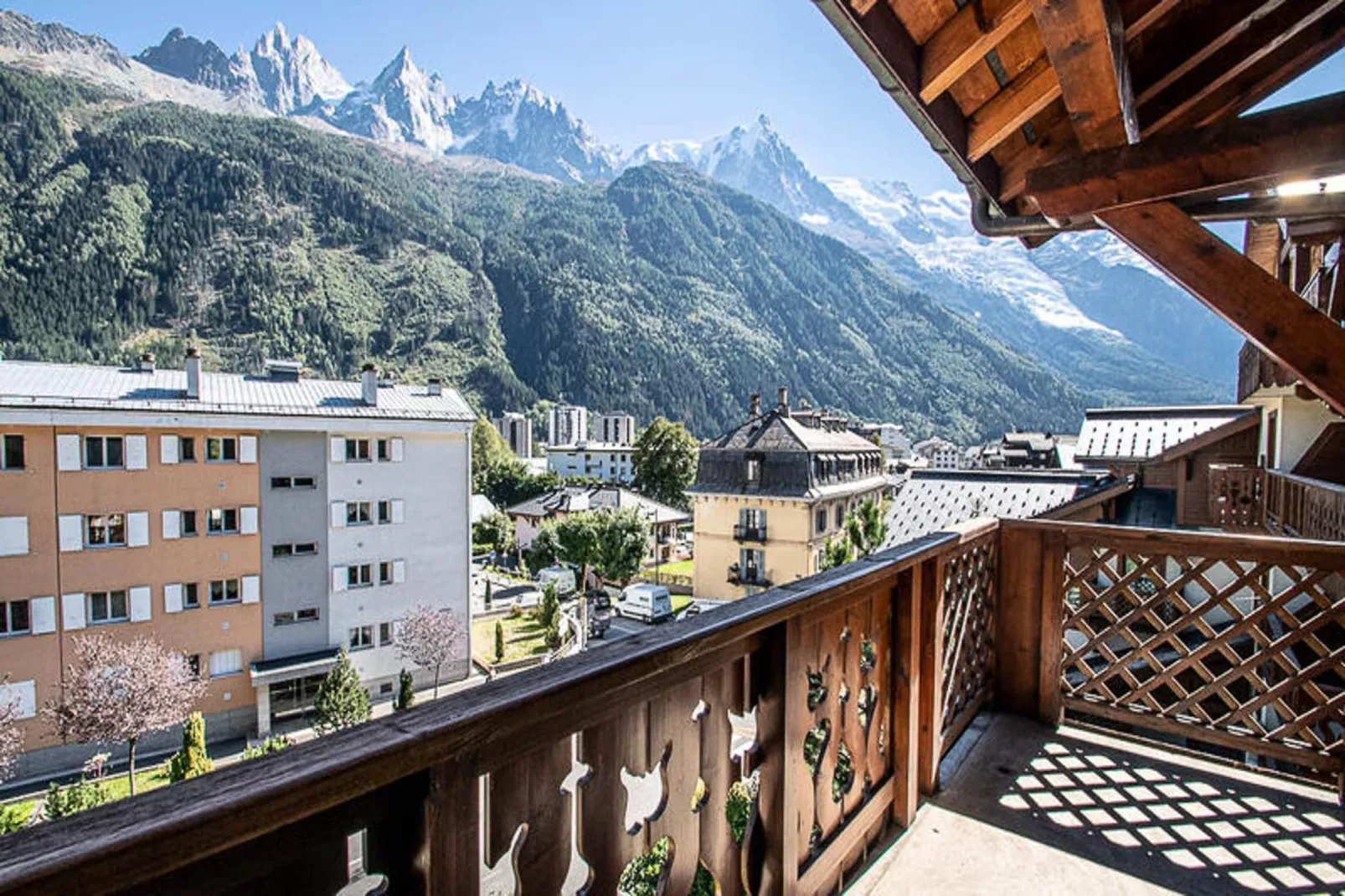 Chalets Du Savoy-Terrace balcony