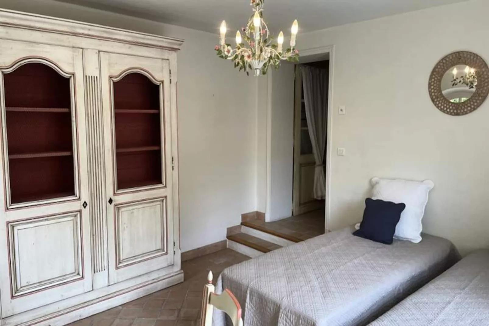 Propri&eacute;t&eacute; D'exception Au Coeur Du Luberon-Image-tags.