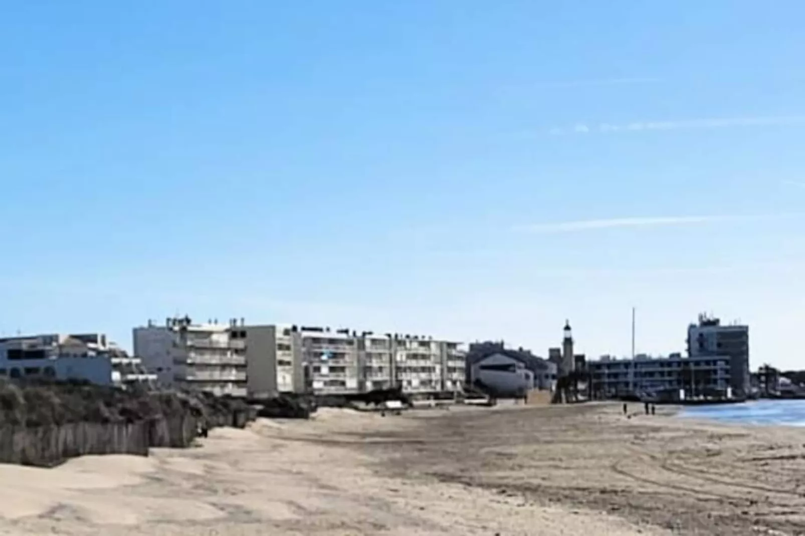 Résidence La Voile Bleue O&ugrave; Il Fait Bon &ecirc;tre Plage Et Commerces &agrave; Pied 2* De France-Image-tags.