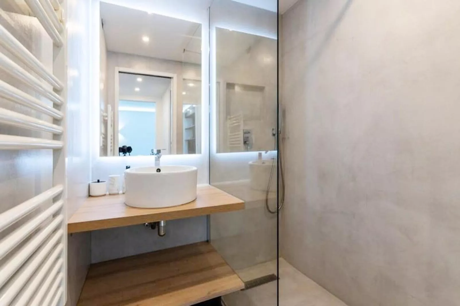 Résidence Sublime T2  Pour 4 Personnes, R&eacute;nov&eacute; Avec Piscine Tennis Parking Wifi-Badezimmer