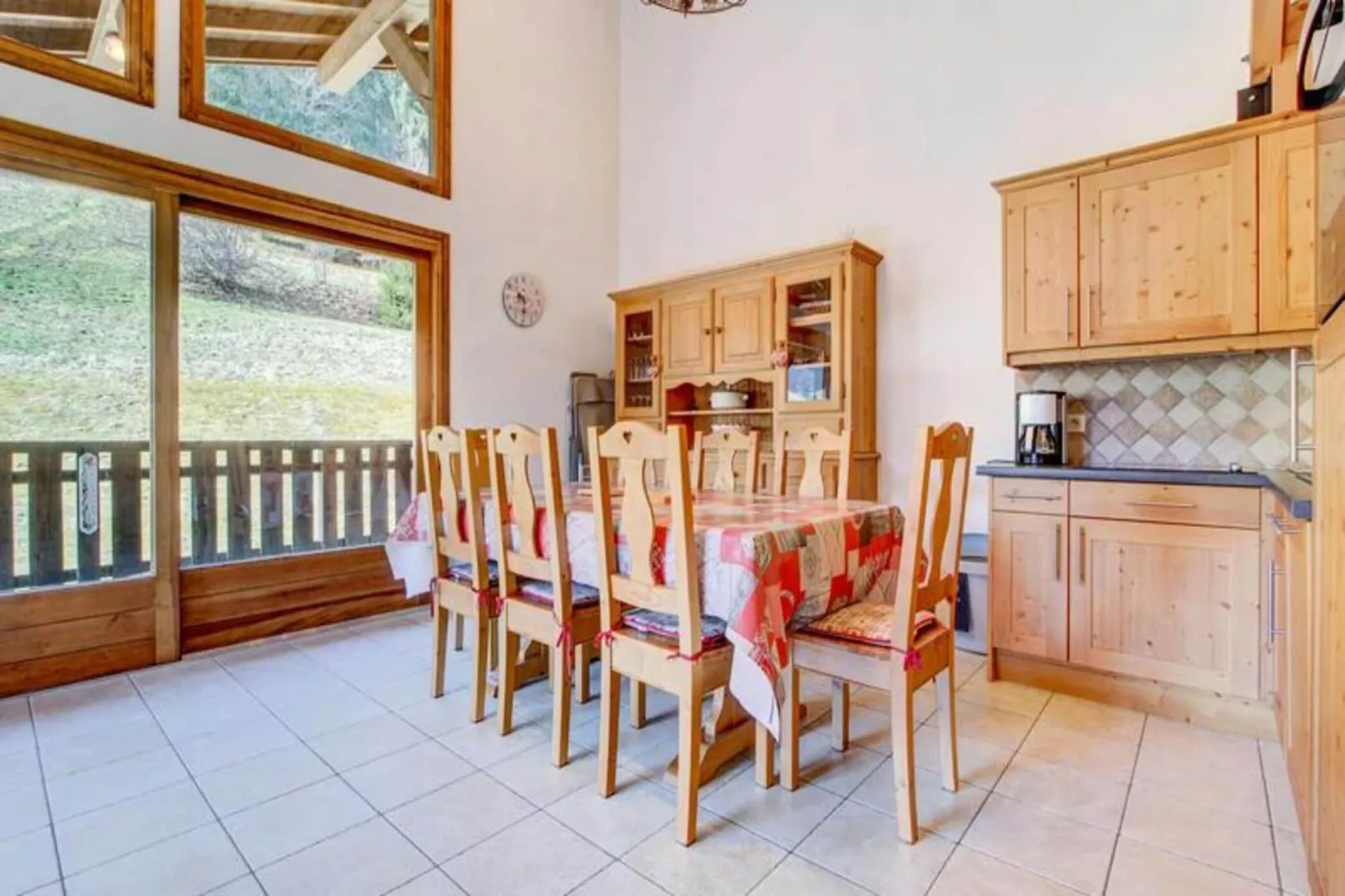 Résidence Les Cesaries - Außenbereich Sommer