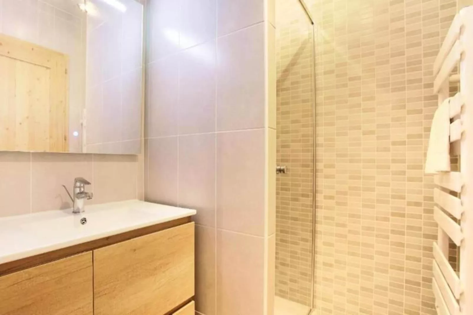 Résidence Prestige Odalys Mendi Alde****-Salle de bain