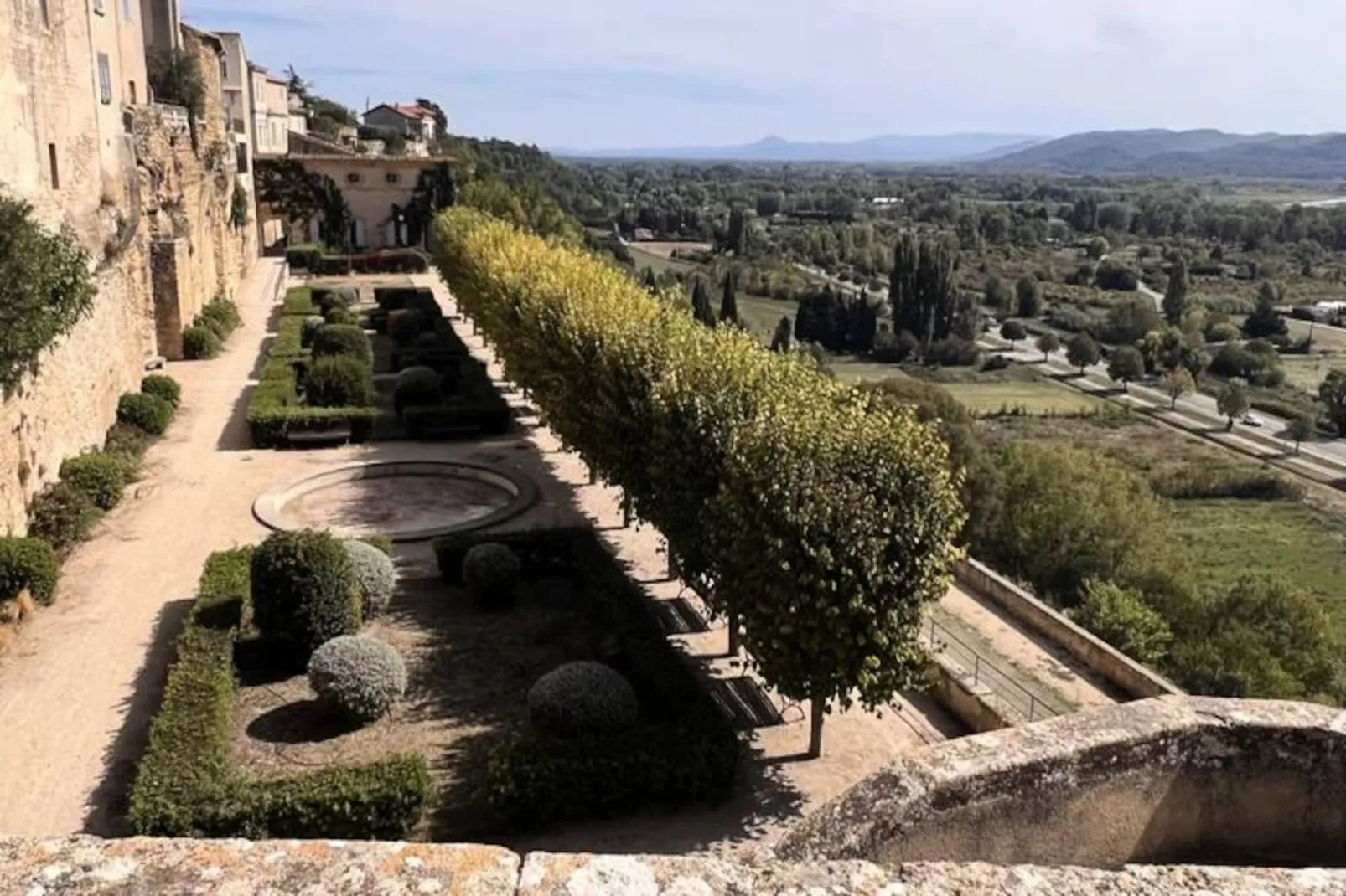 Vivez L'authenticit&eacute; &agrave; La Maison "au Pied Des Vignes"-Image-tags.