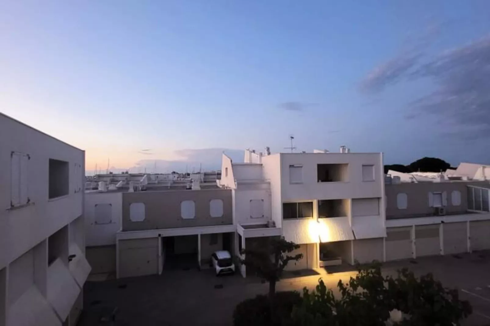 Résidence Marina Nirvana Vue Sur L'eau-Image-tags.