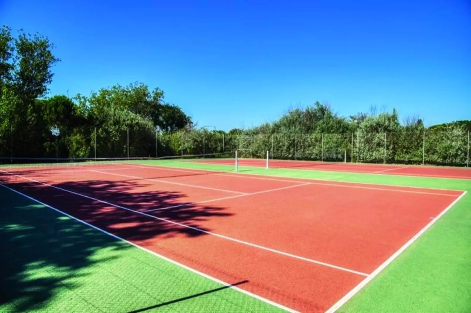 SOWELL Résidences Les Sablons***-Park facilities