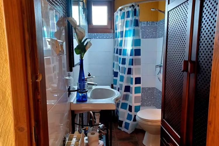 Finca Naturacanaria - Casa Las Dalias-Badezimmer