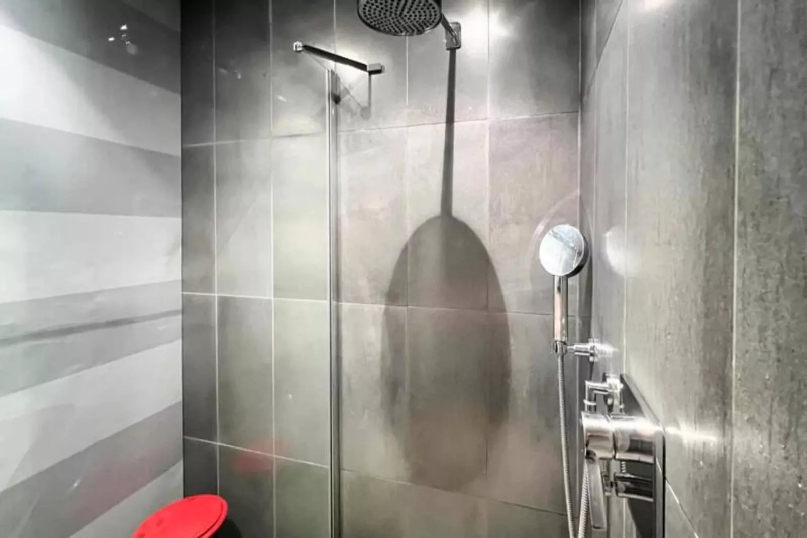 Superbe Appartement &agrave; La Belle Pierre Pour 4 Dans La Rue Des Antiquaires-Exterior in summer