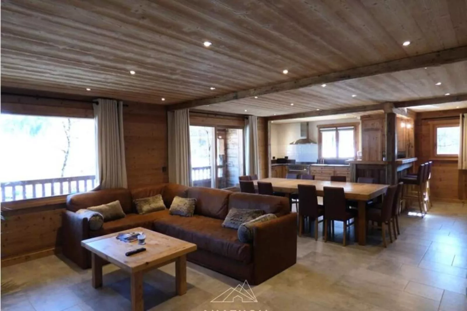 Chalet Rayjeanne-Außenbereich Sommer