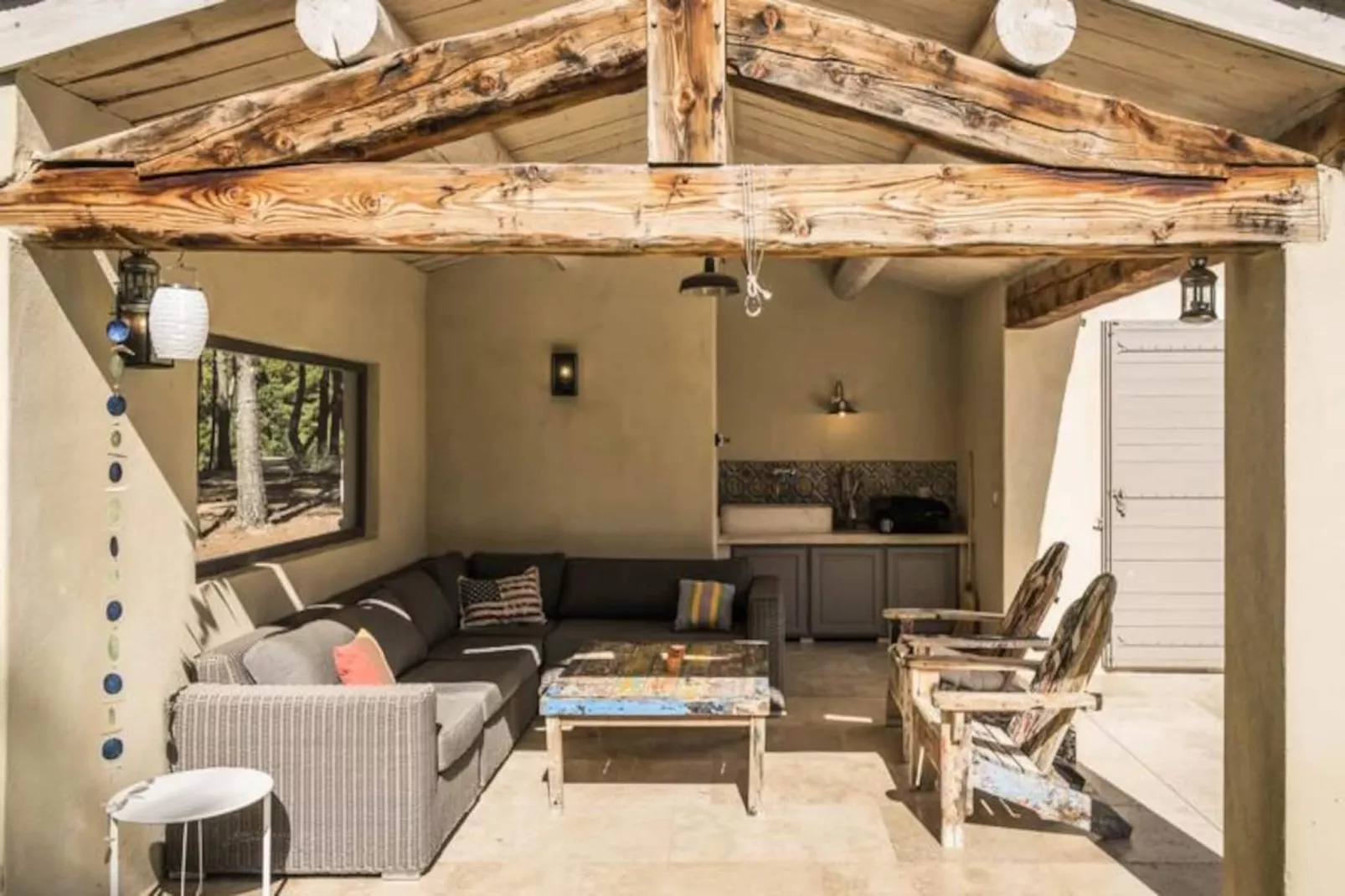 Bastide Blanche : Votre &eacute;vasion En Provence-Image-tags.