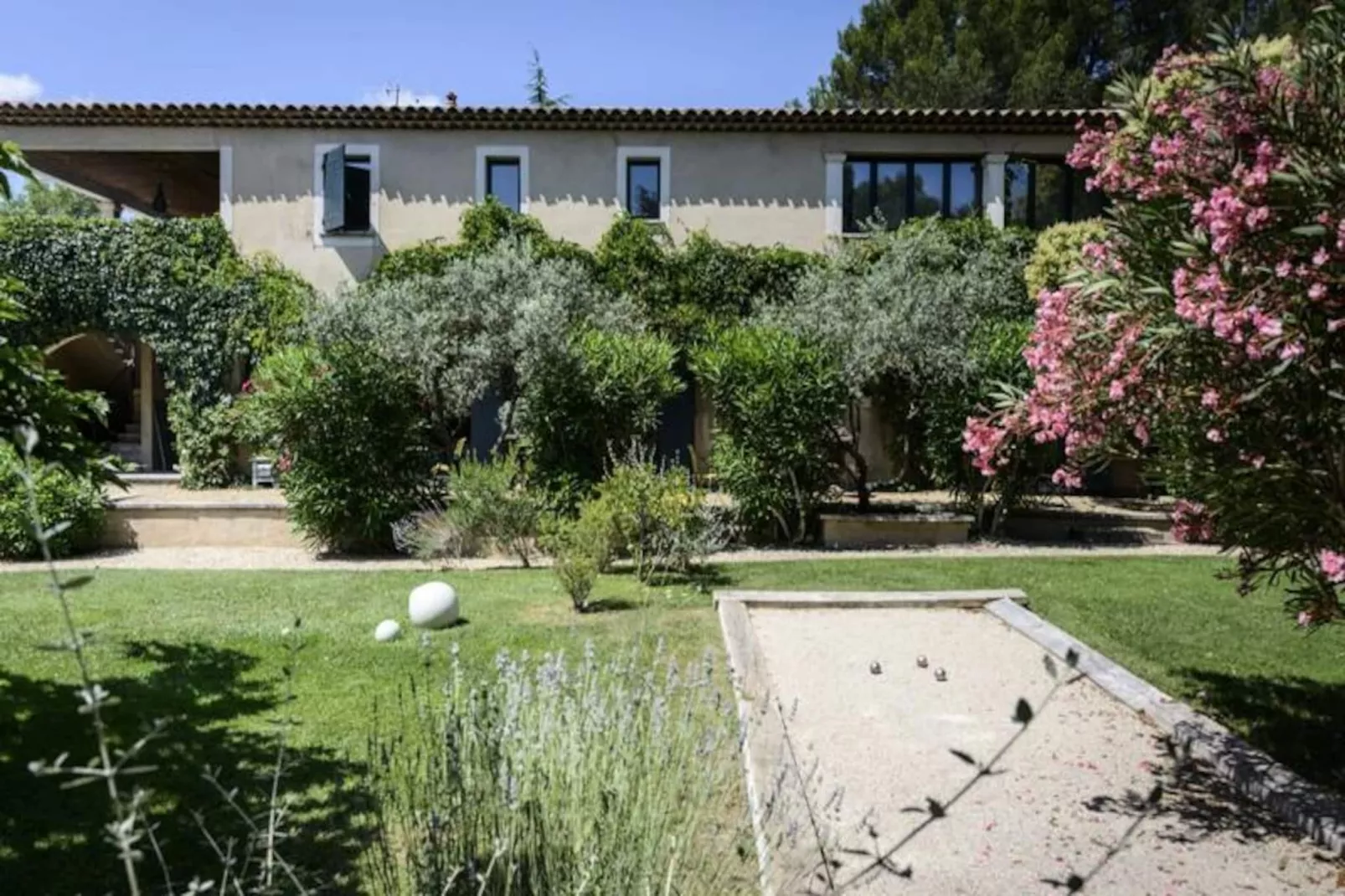 Bastide Dou Pastre Family Friendly House-Image-tags.