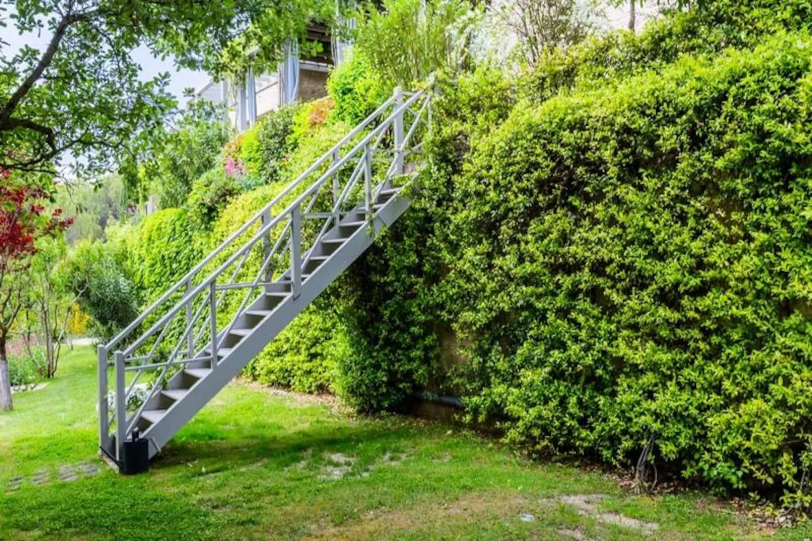 Superbe Villa Avec Vue, Entre Aix En Provence Et Luberon-Image-tags.