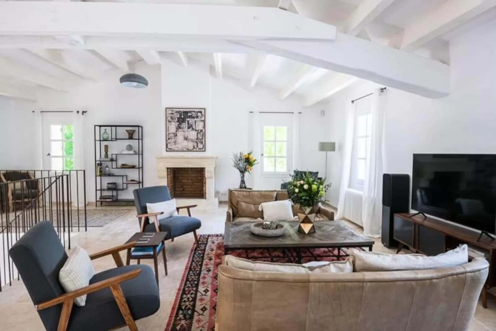 Villa Les Saffres, Somptueux Mas &agrave; Malaucene-Image-tags.