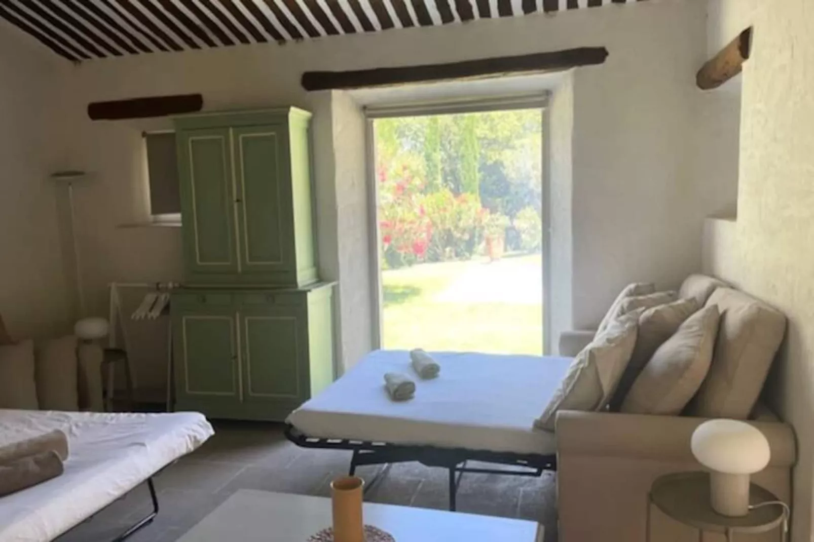 Propri&eacute;t&eacute; D'exception Au Coeur Du Luberon-Image-tags.