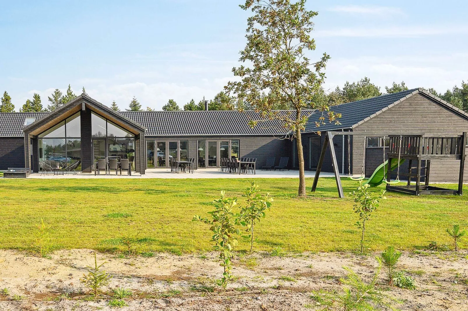 Luxury Retreat with Pool - By Traum Ferienwohnungen-View