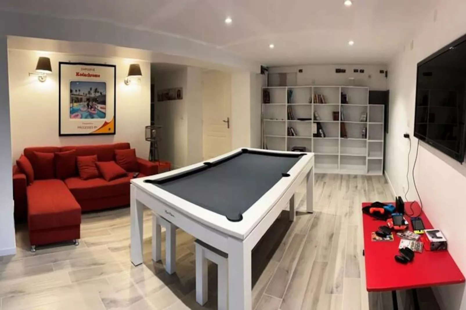 Magnifique Villa Climatis&eacute;e -10 Personnes Avec Piscine Et P&eacute;tanque - Pyla-Image-tags.