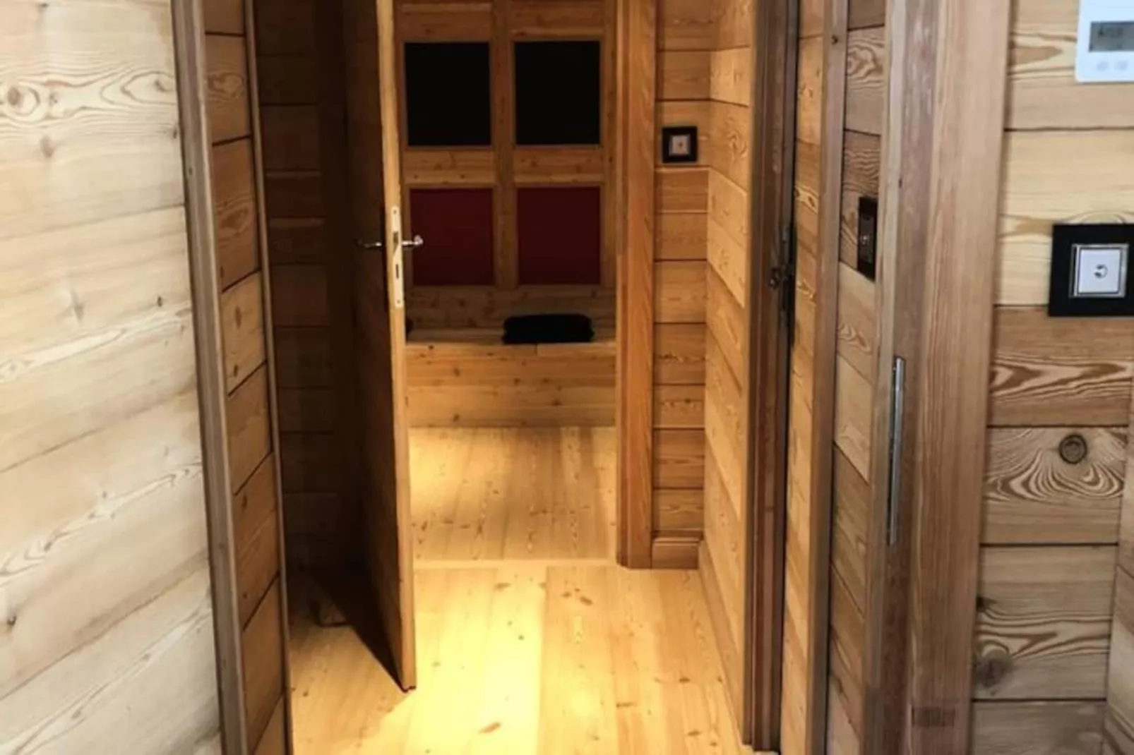 Chalet Pic Bayle-Image-tags.