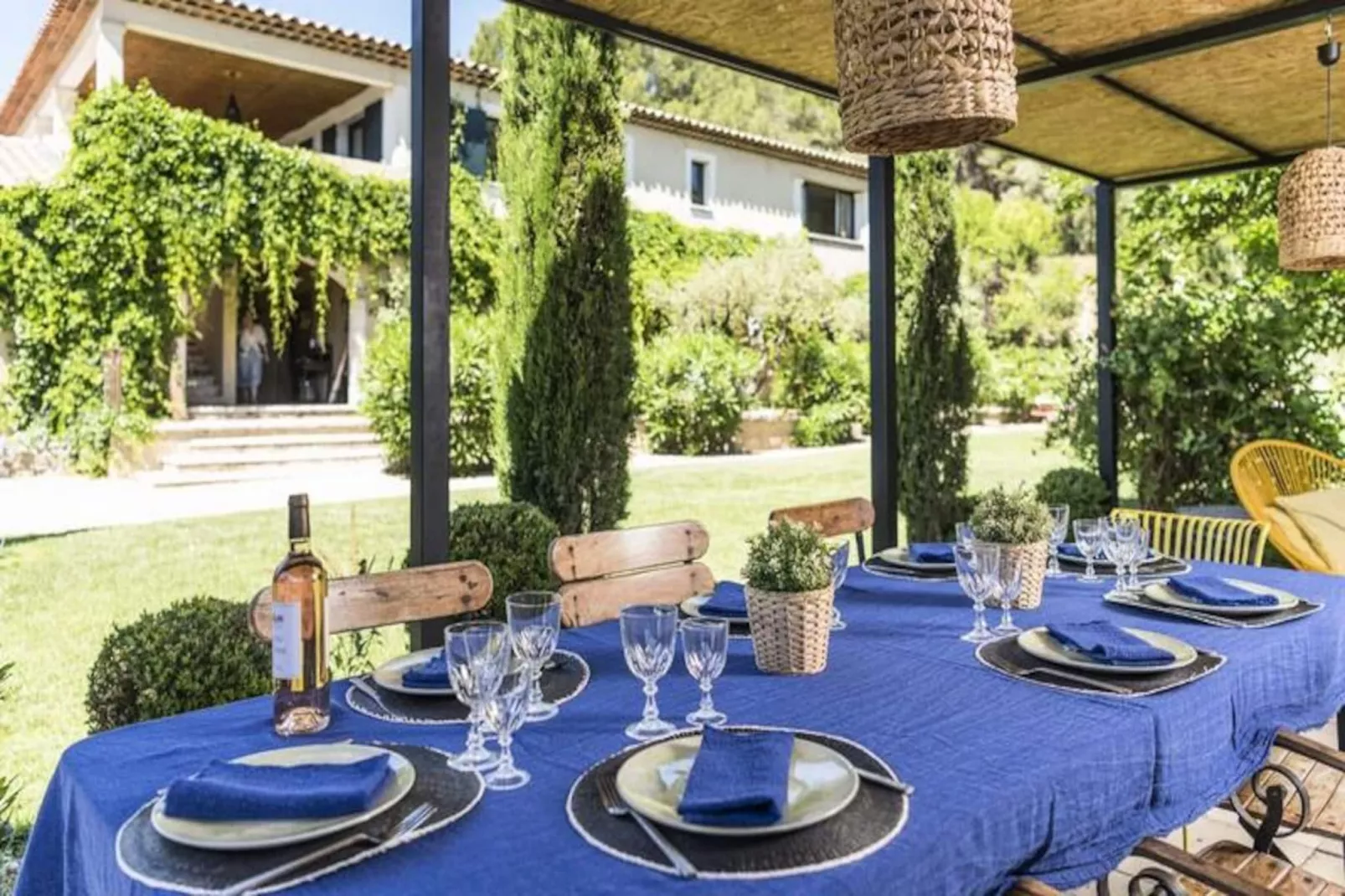 Bastide Dou Pastre Family Friendly House-Image-tags.