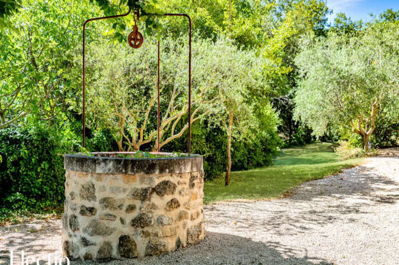 Grande Bastide | Domaine Tour Campanets-Image-tags.