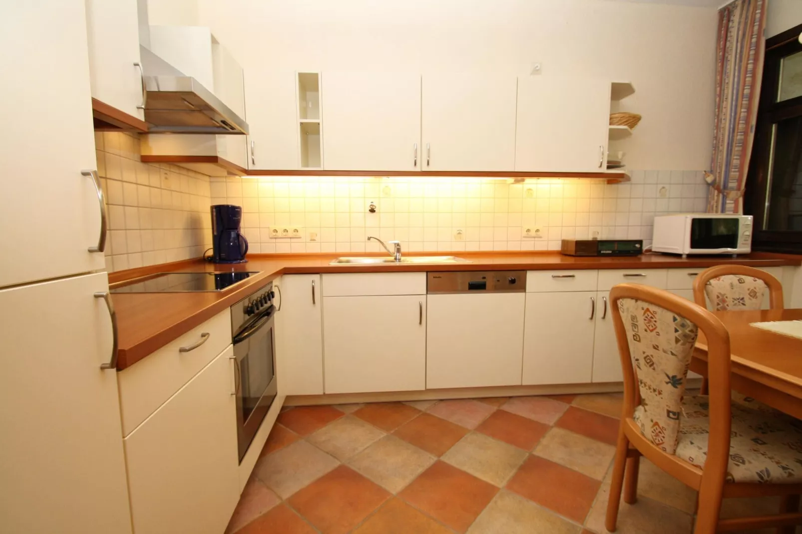 Goldkopf DG-Kitchen