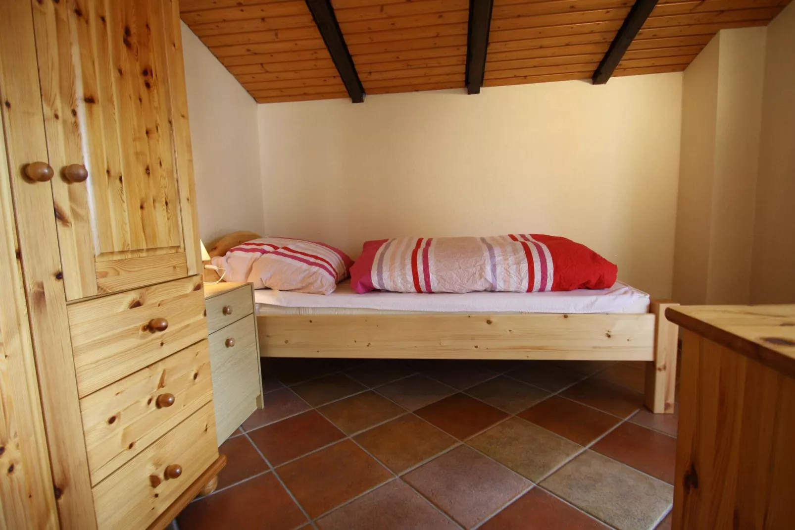 Goldkopf DG-Bedroom
