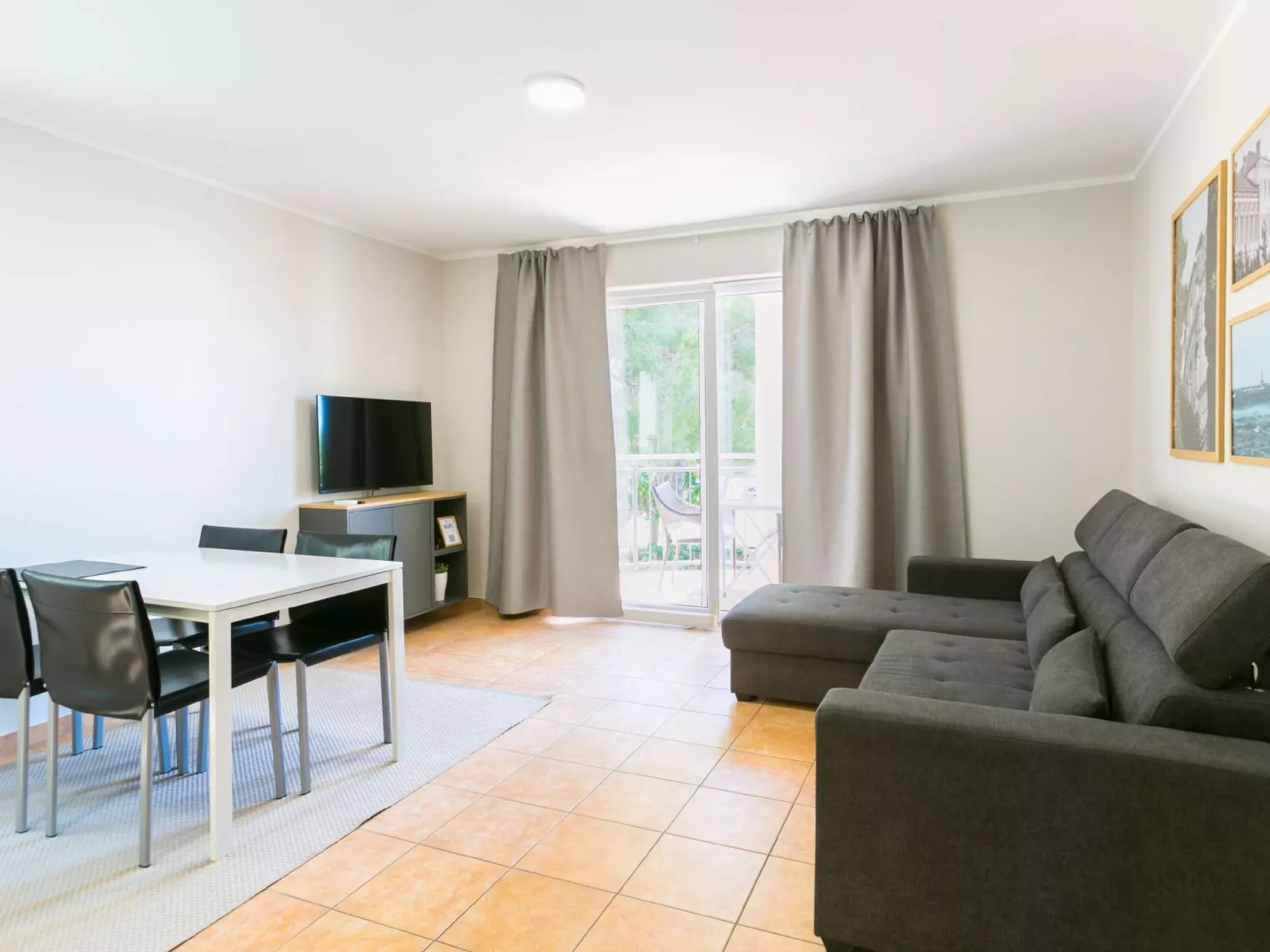 Wohnung "Pinia 1" mit Balkon