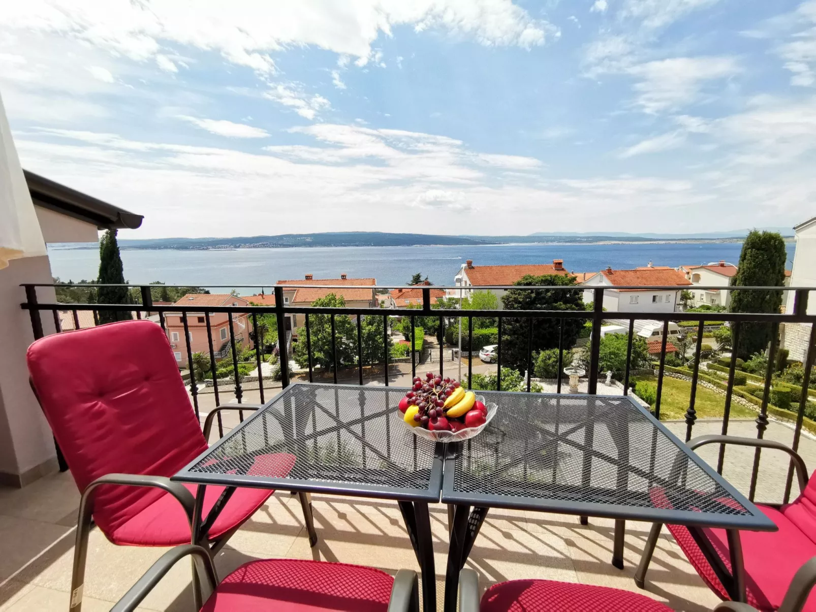 Wohnung in Crikvenica mit Terrasse und Meerblick