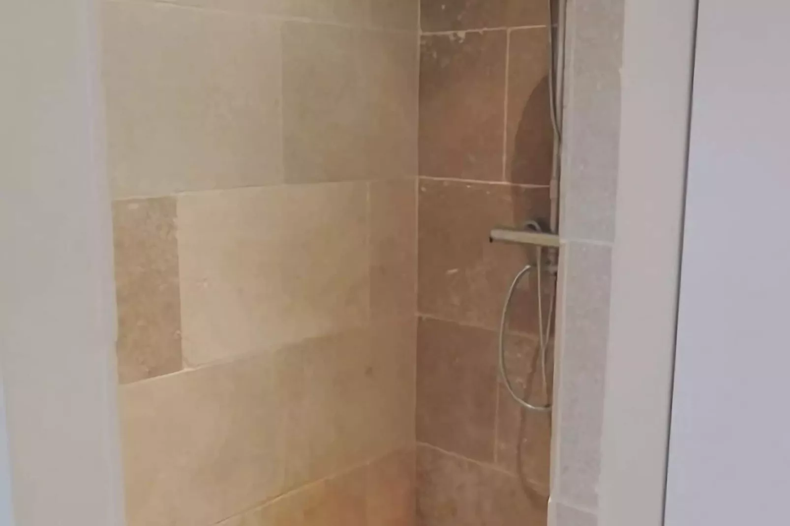 Villa Rose-Bathroom