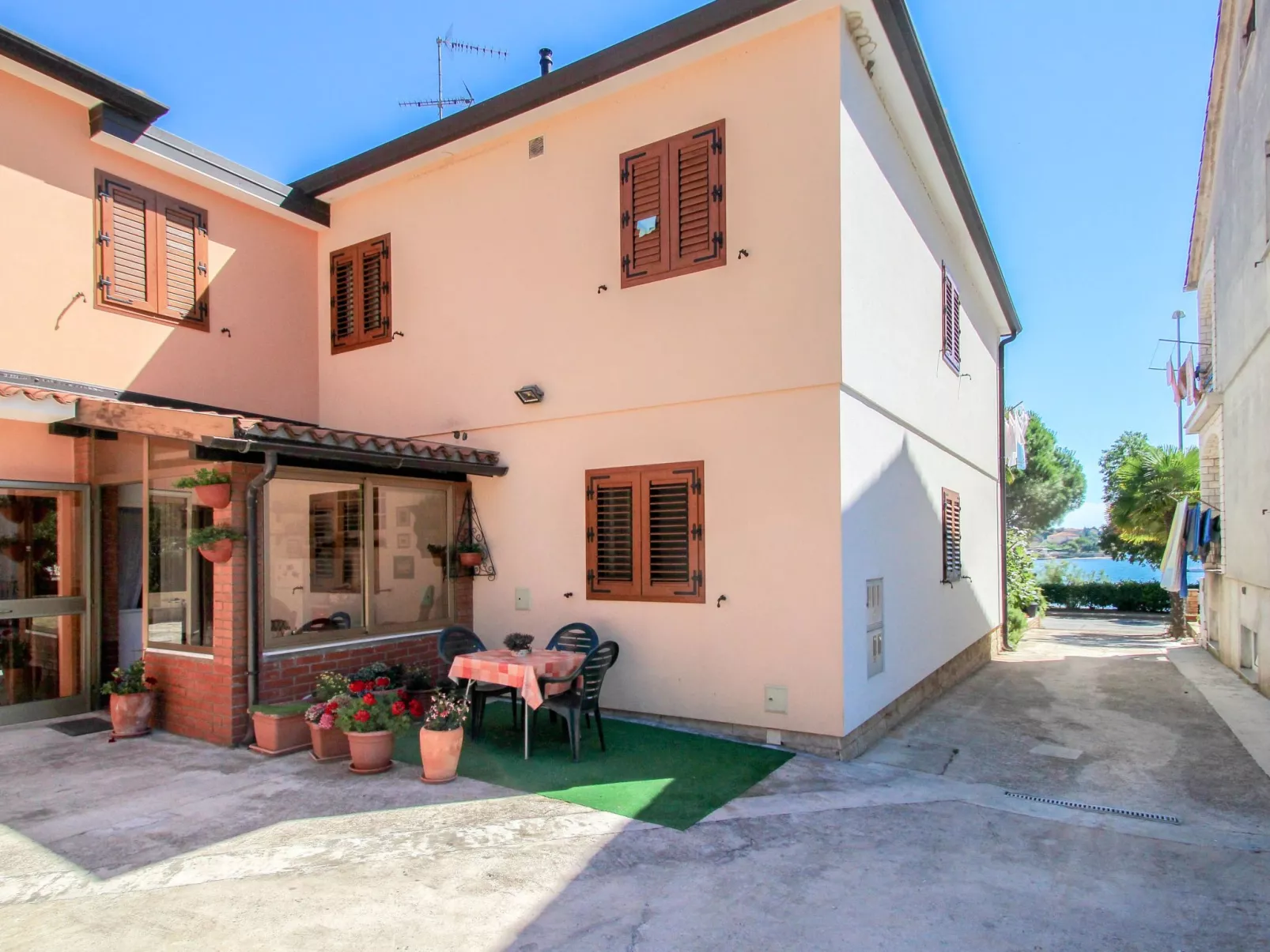 Für 2 Personen ca. 30 m&sup2; in Karigador, Istrien (Umag und Umgebung)