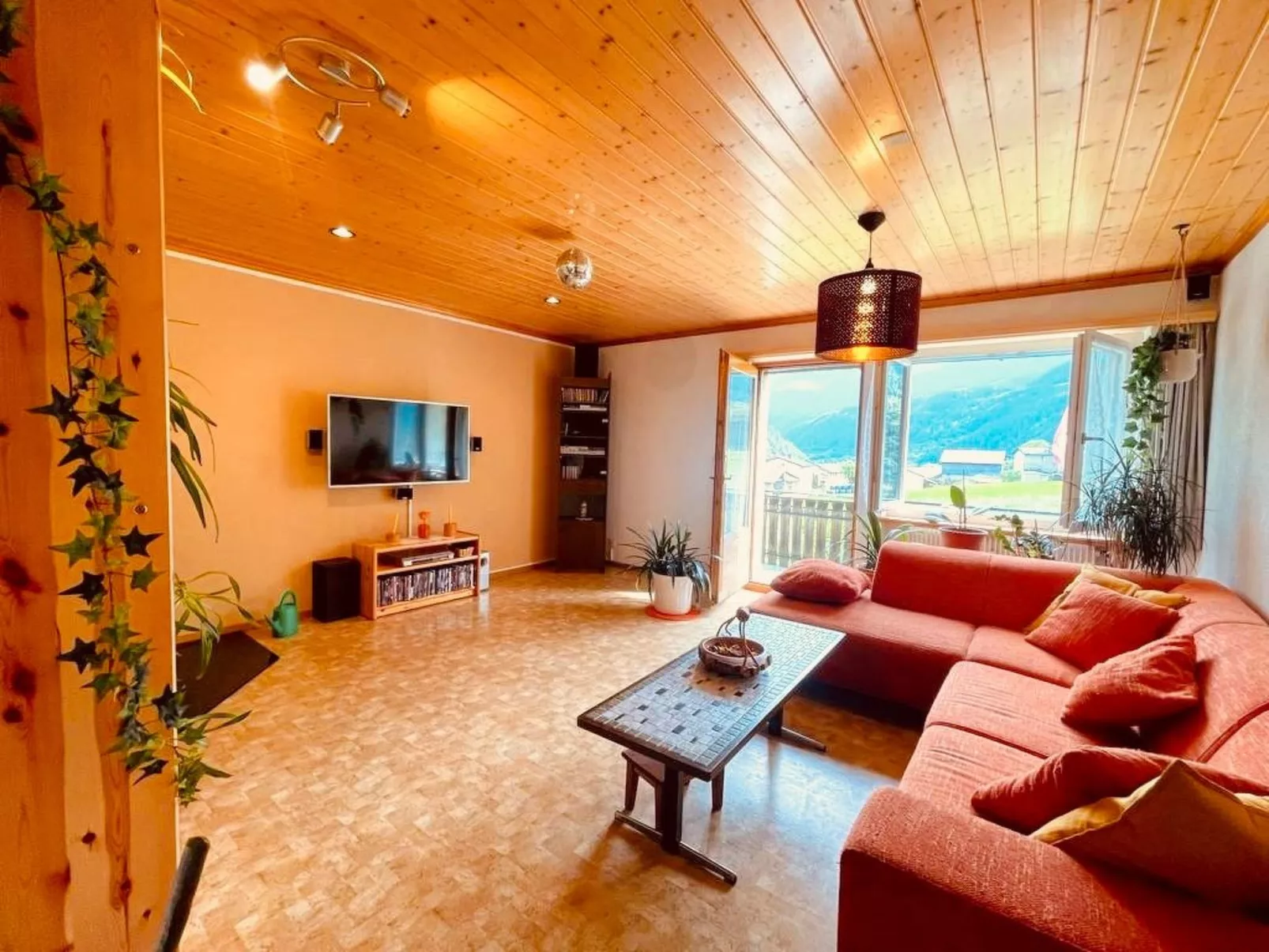 "Window on the grenn"