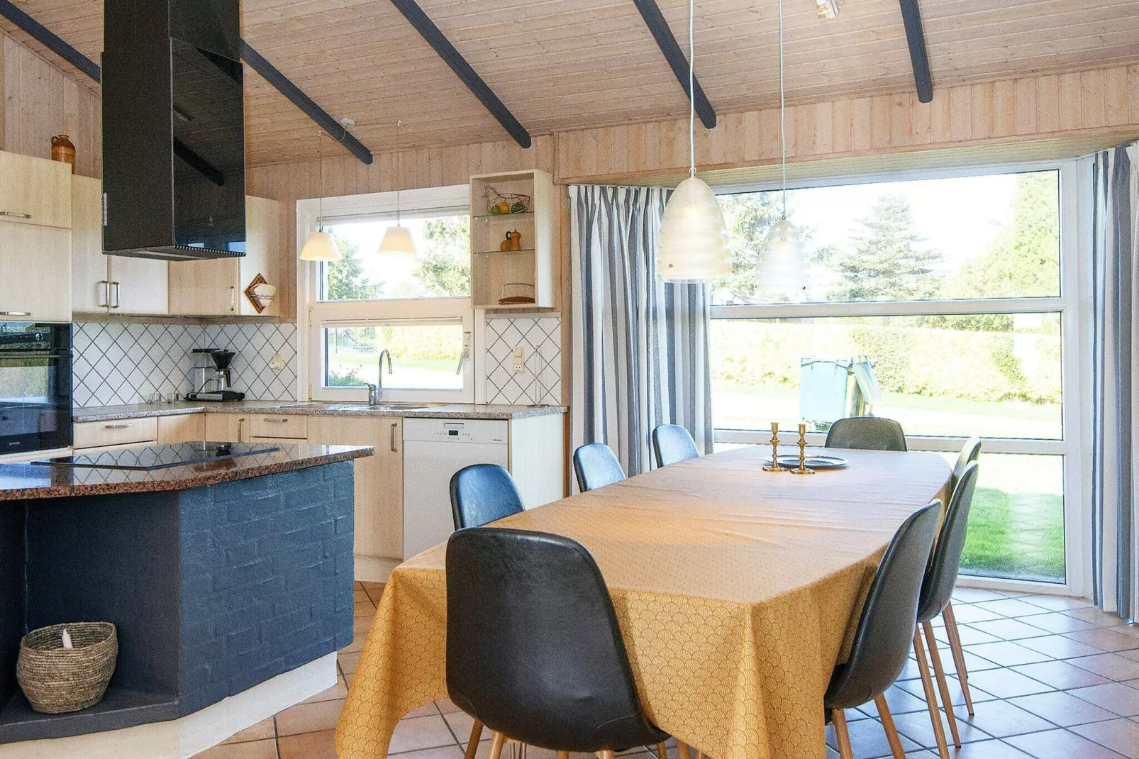Luxury Retreat in Hejlsminde - By Traum Ferienwohnungen-Indoor