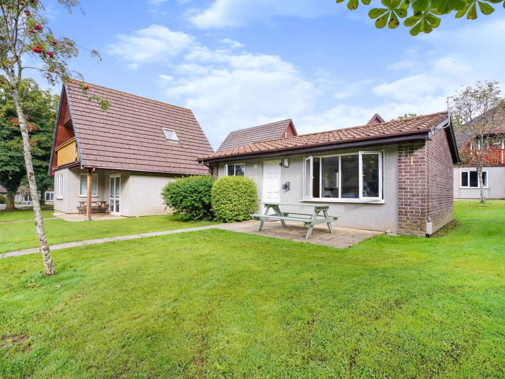 Schönes Haus in Saint Tudy mit privatem Parkplatz