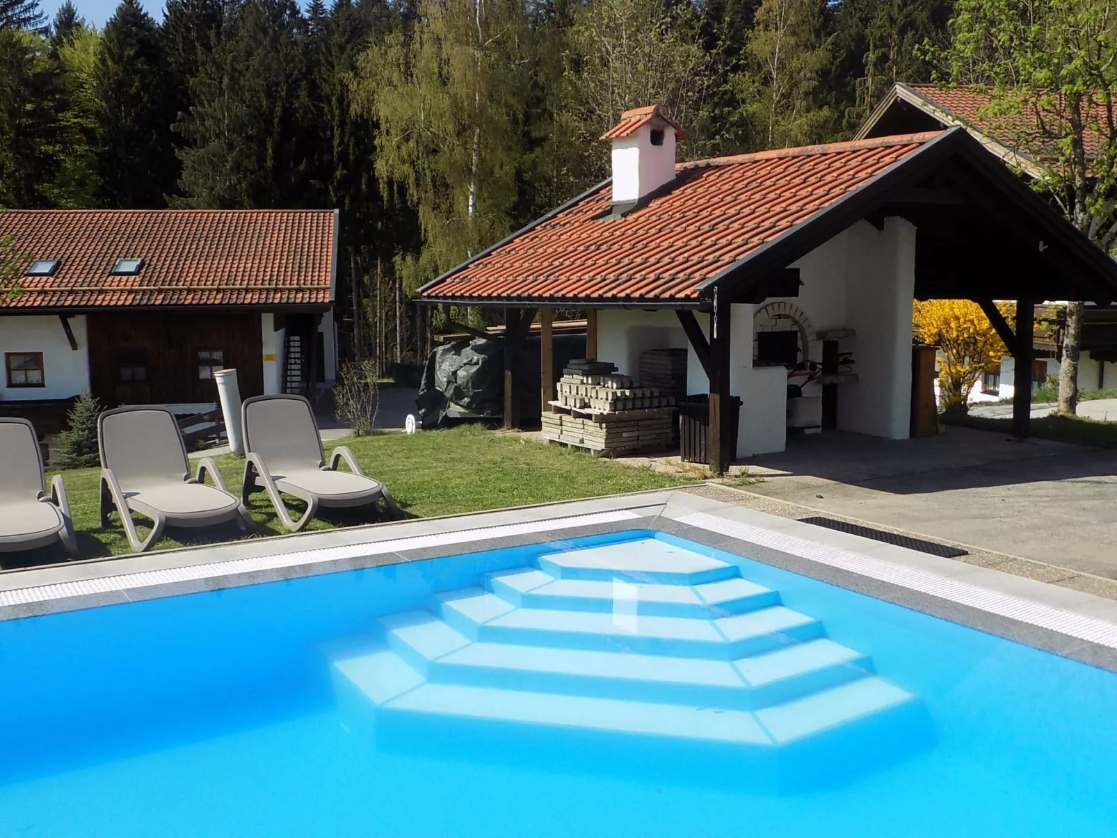 Appartement in Raßreuth mit gemeinsamem Pool