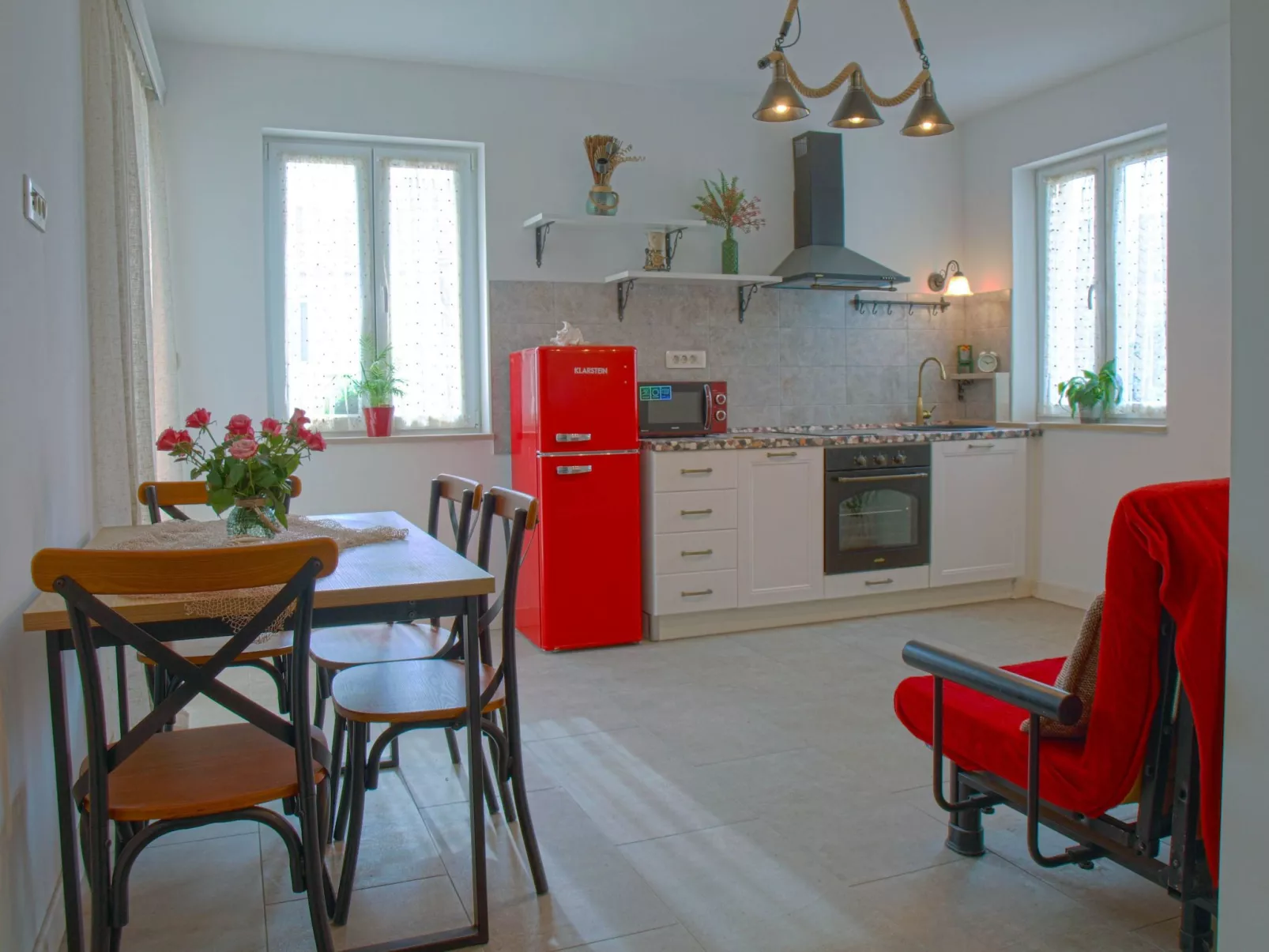 "Sweet Smile Postira"