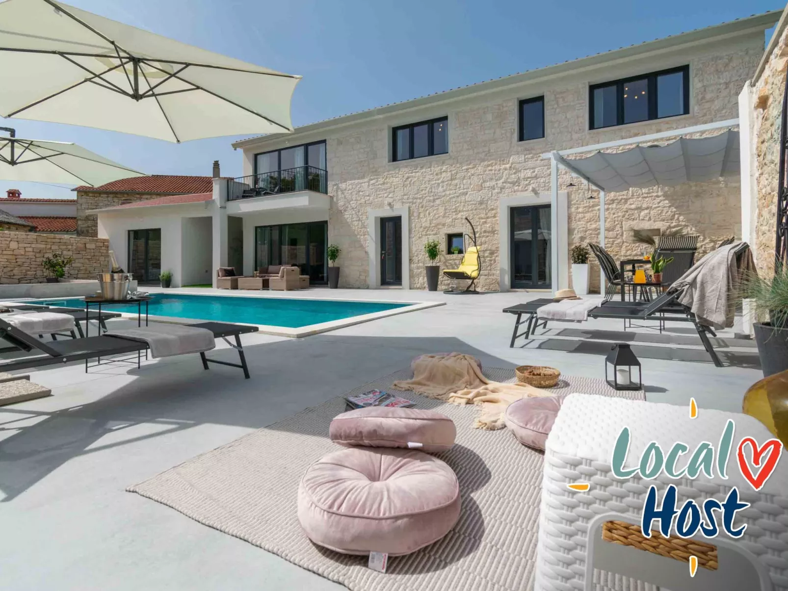 Designer Villa Simone - Modern und Heritage Style