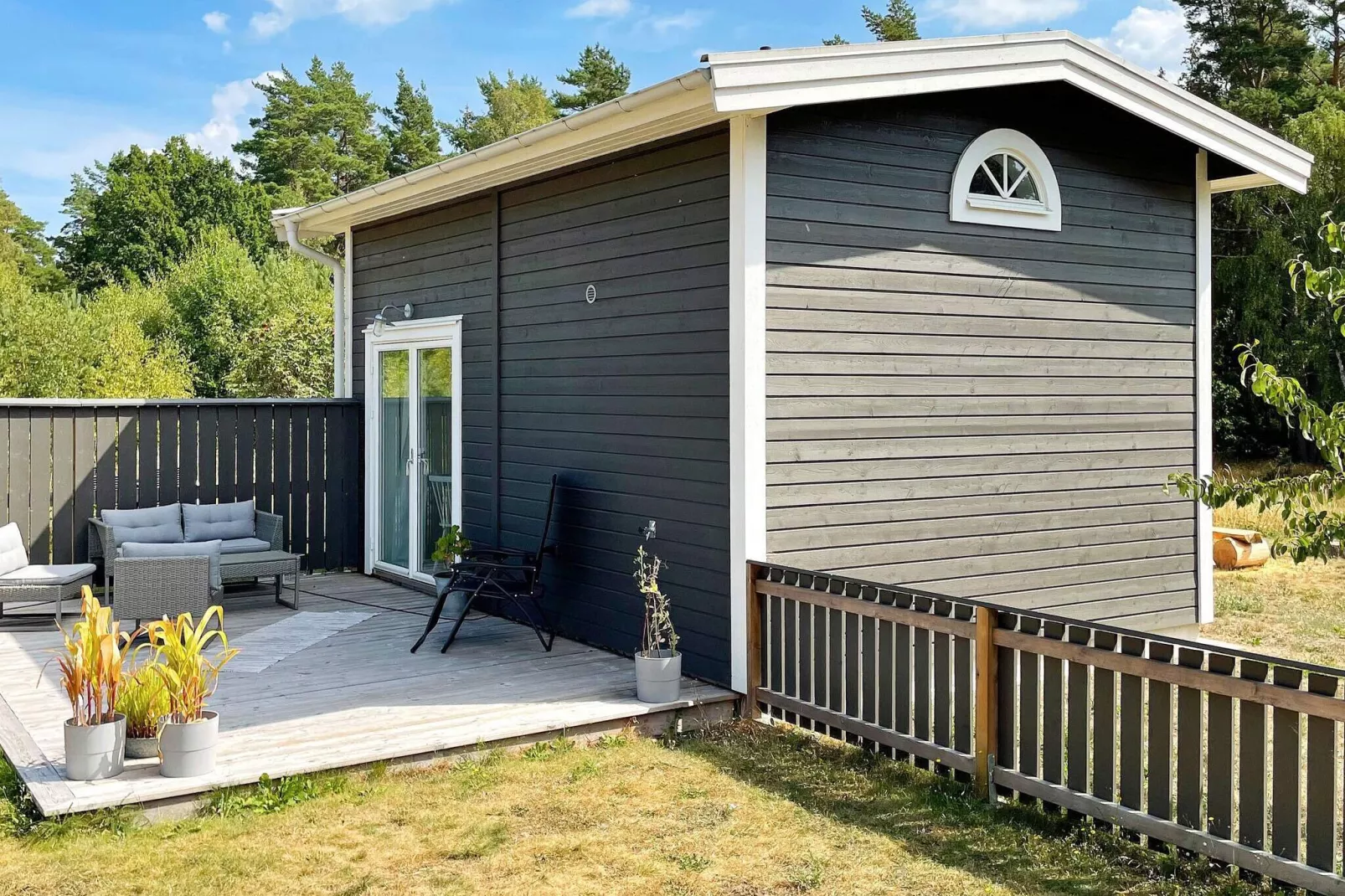 2 person holiday home in ROCKNEBY-By Traum