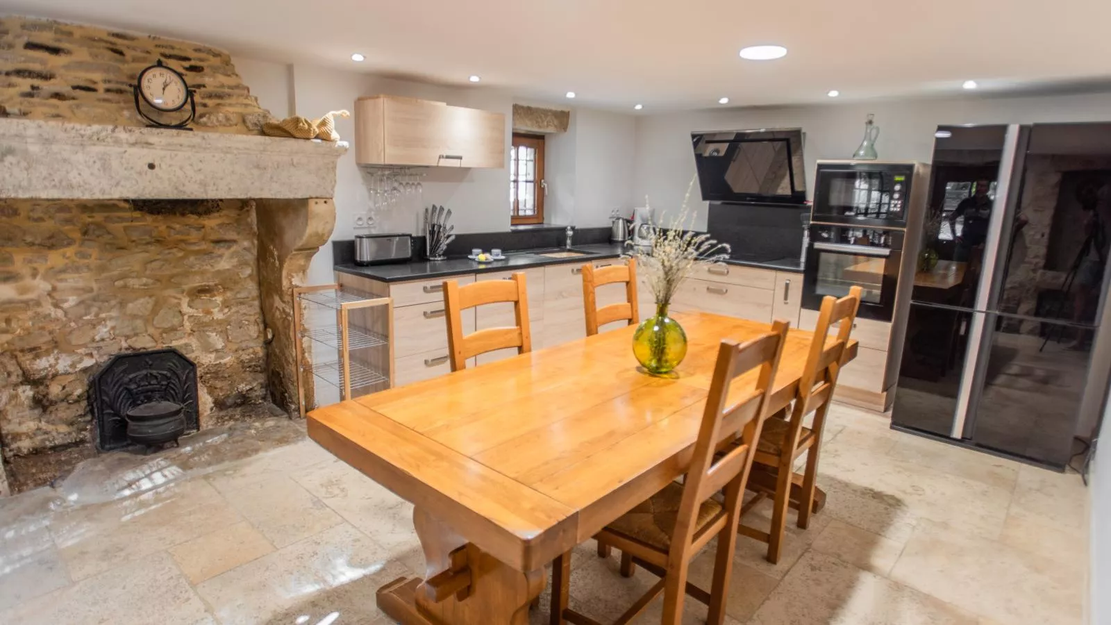 Tauleigne-Kitchen
