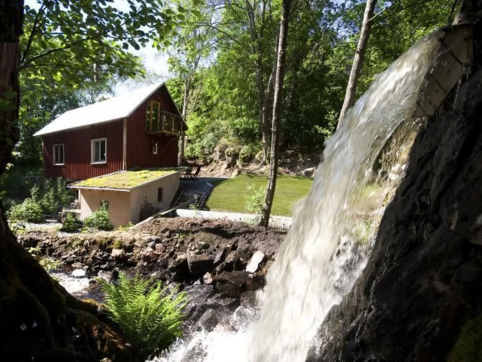 Direkt am See gelegen