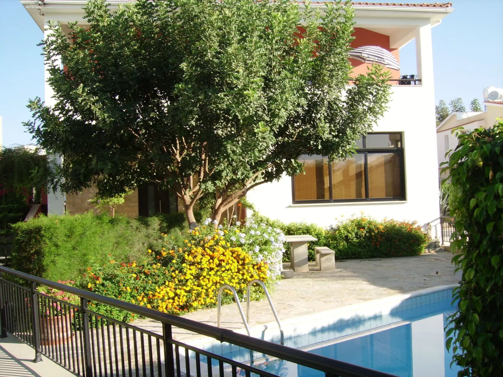 Für fünf Personen mit Balkon