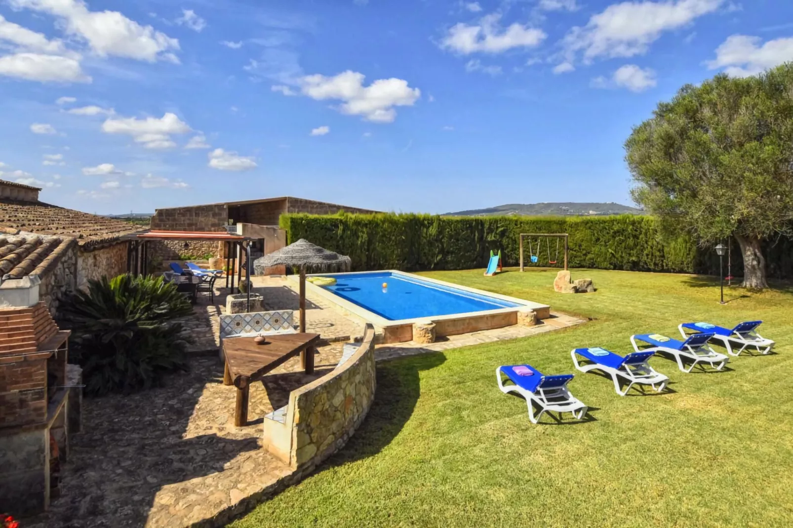 Albadallet-Pool