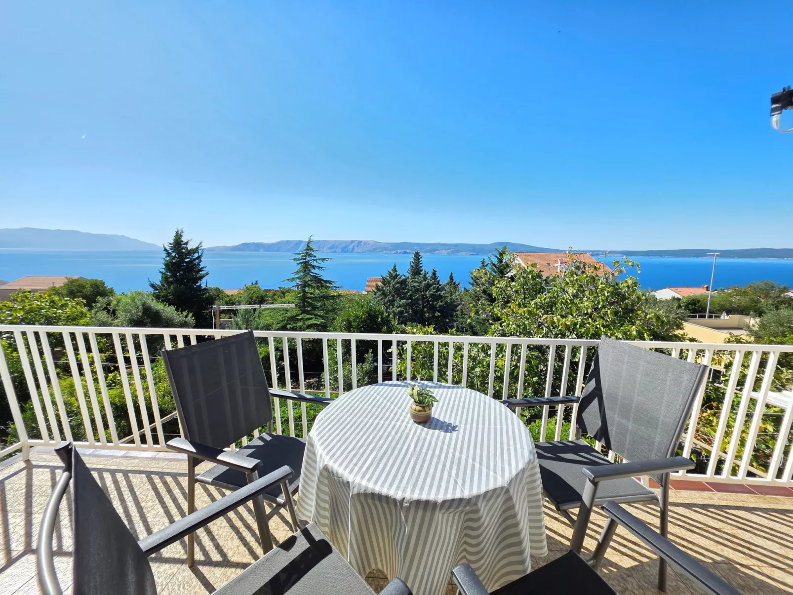 Wohnung mit Terrasse