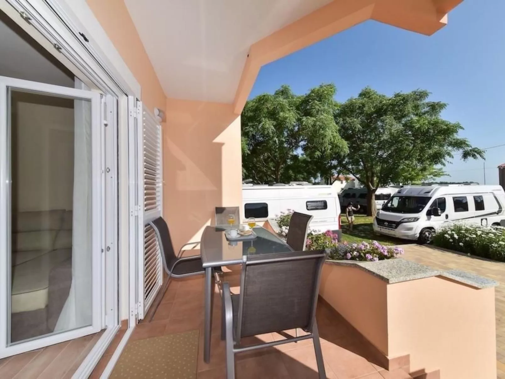 Wohnung mit Blick auf das Wasser