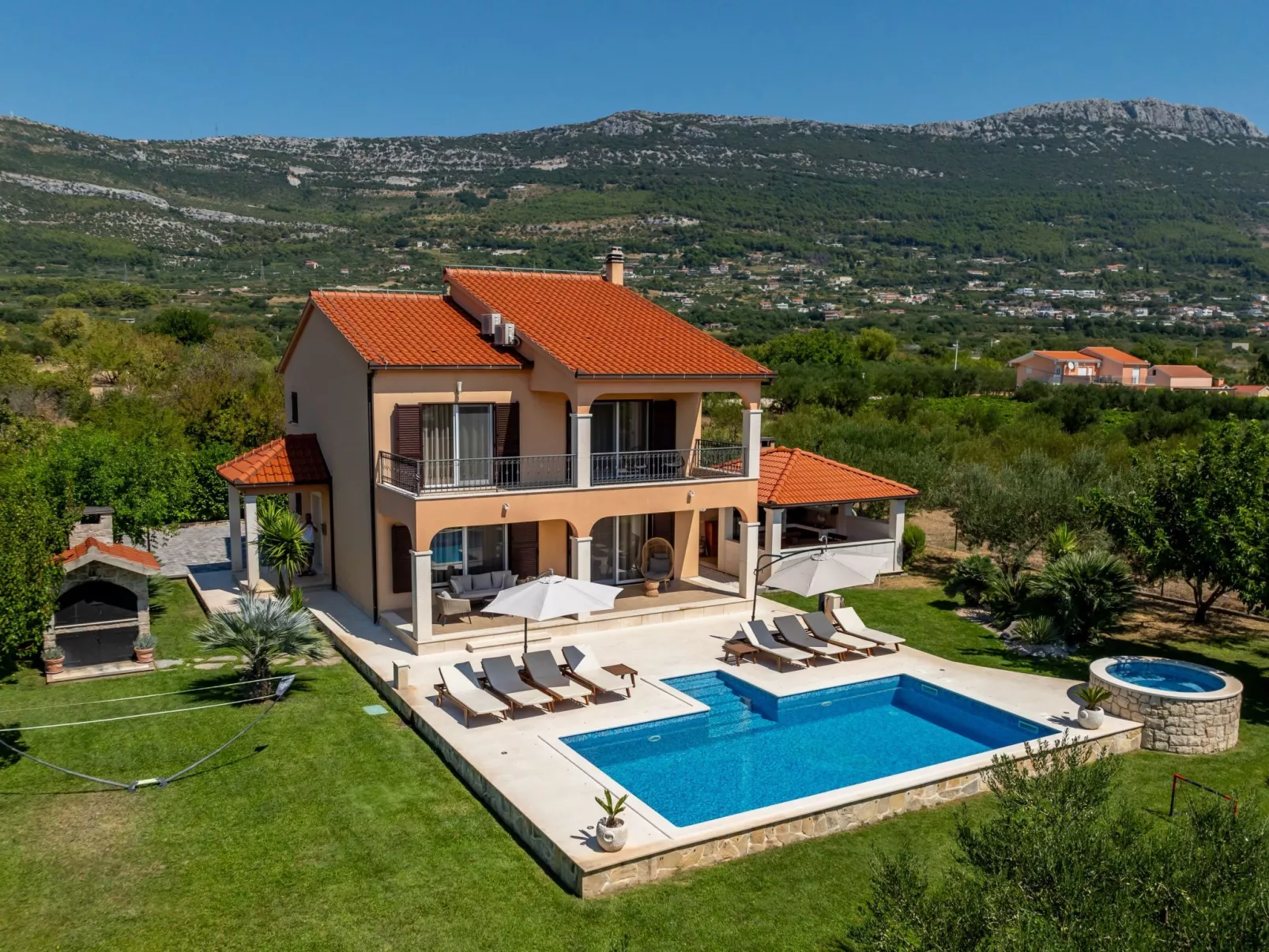 Villa Oasis privater Pool für bis zu 10 Personen