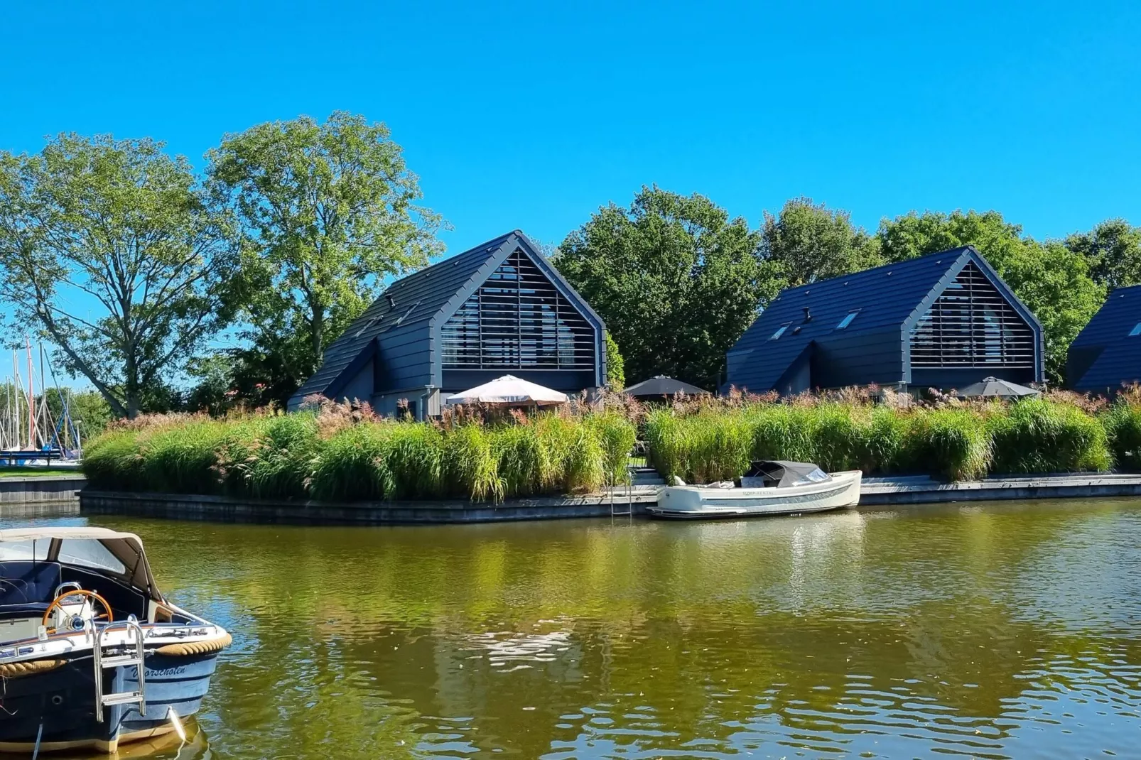 Watervilla Tsien-Exterior summer