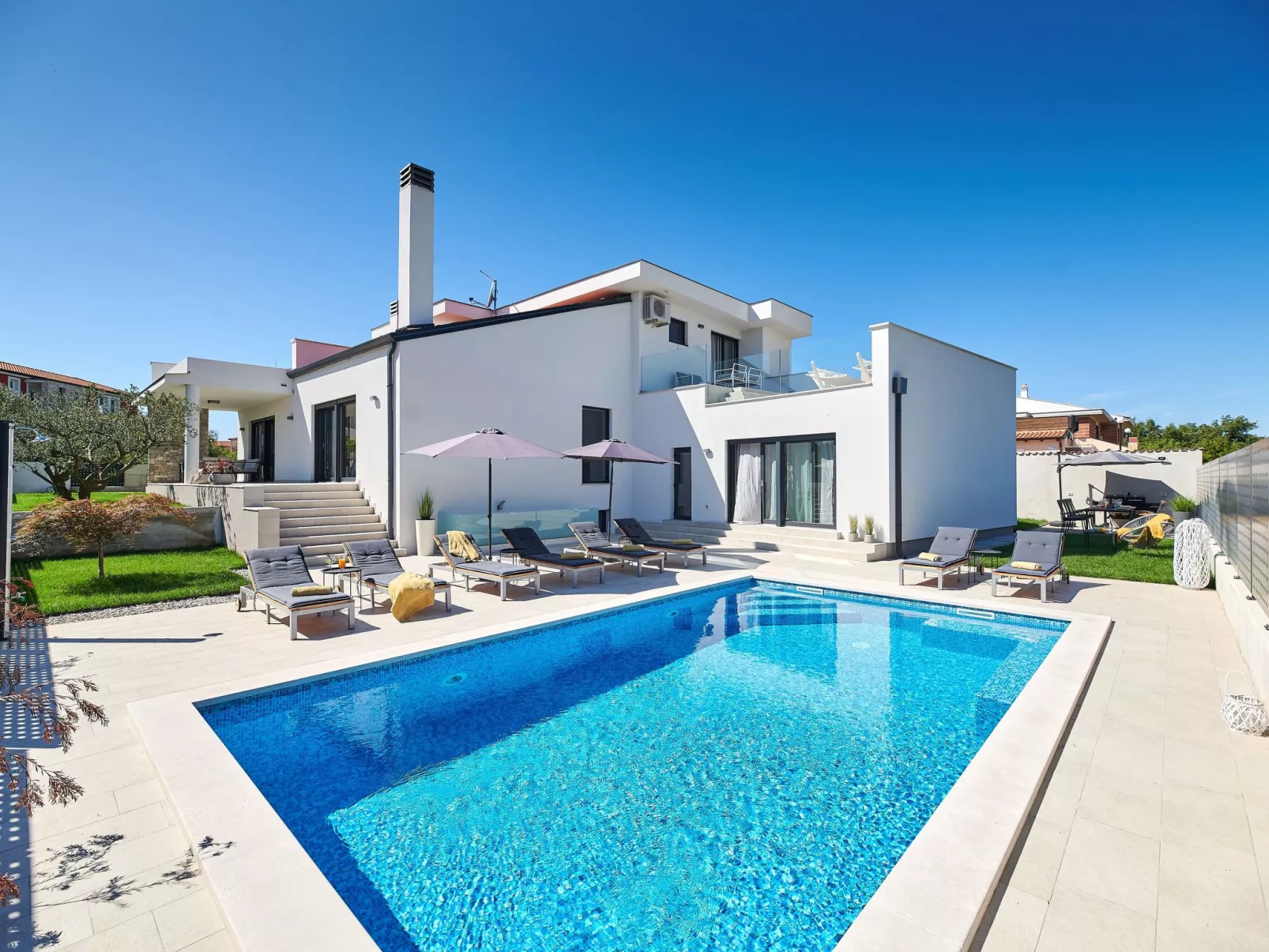 Villa Dolcea - Elegant und stilvoll mit Pool